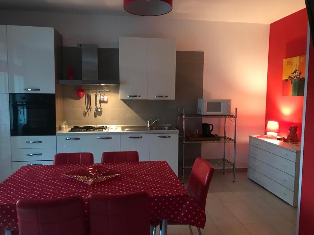 La Maison De Medea Pulsano Esterno foto